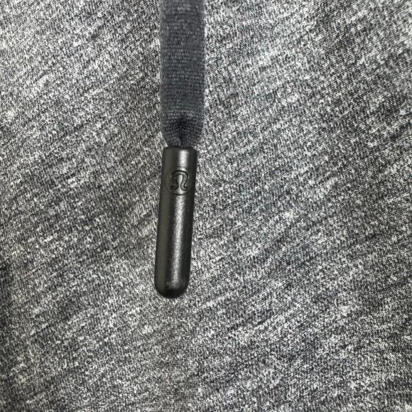 Lululemon Mens T.H.E. Shorts Medium Gray Linerless 9" Inseam Gym Athleisure Run - Picture 8 of 8